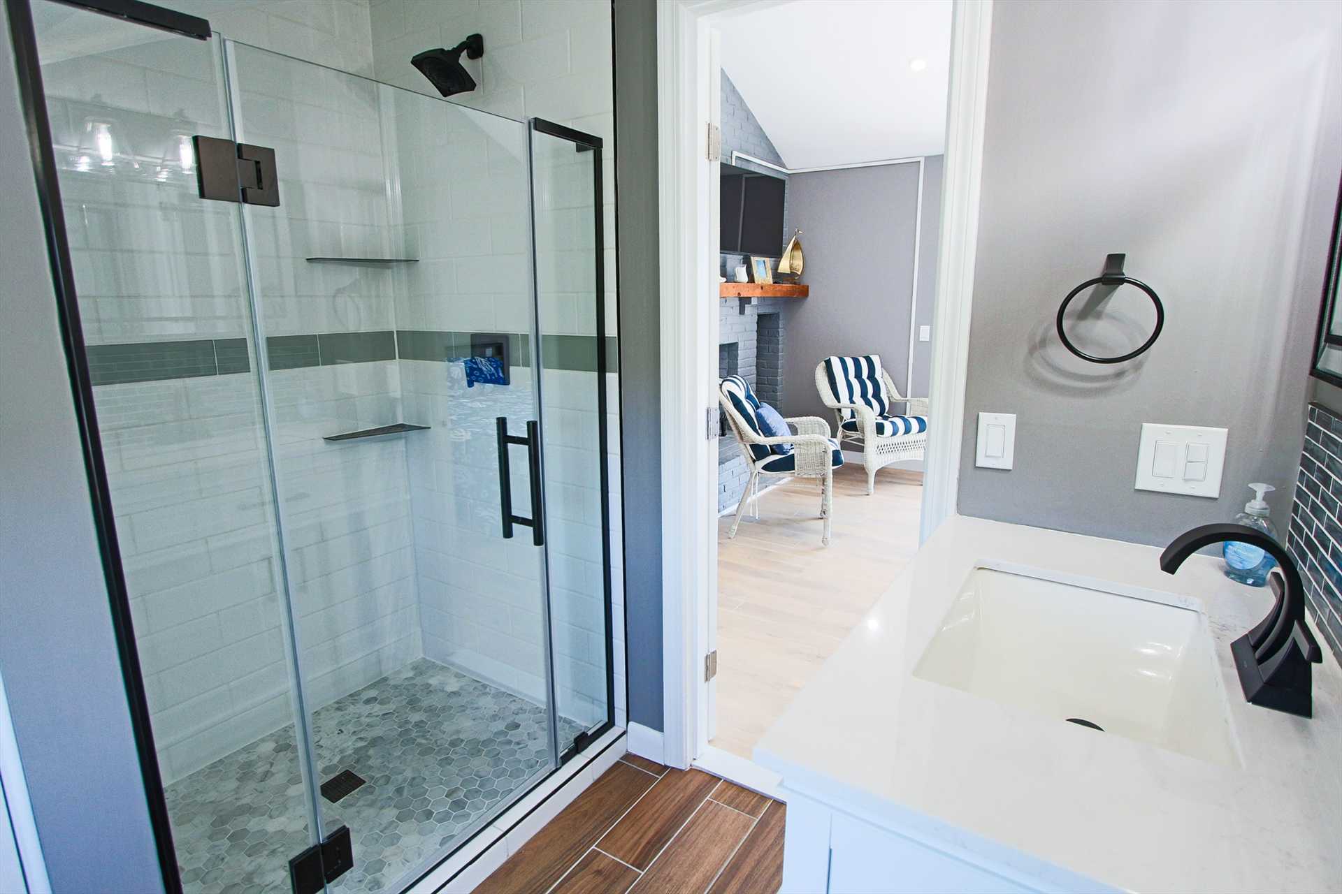 Bathroom in Bed #2 - Shower