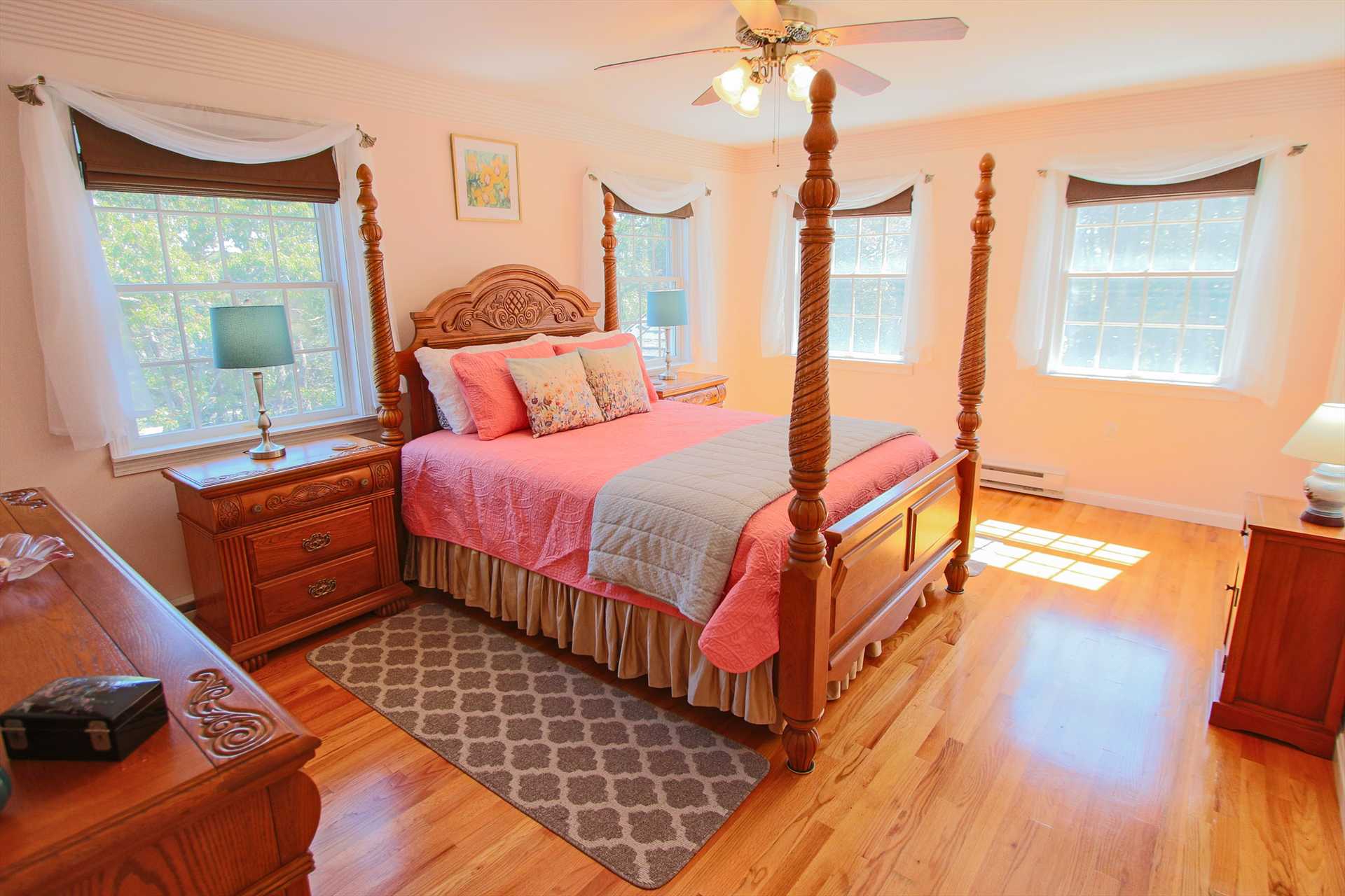 Bedroom #3 - Queen - 2nd Floor w/private bath