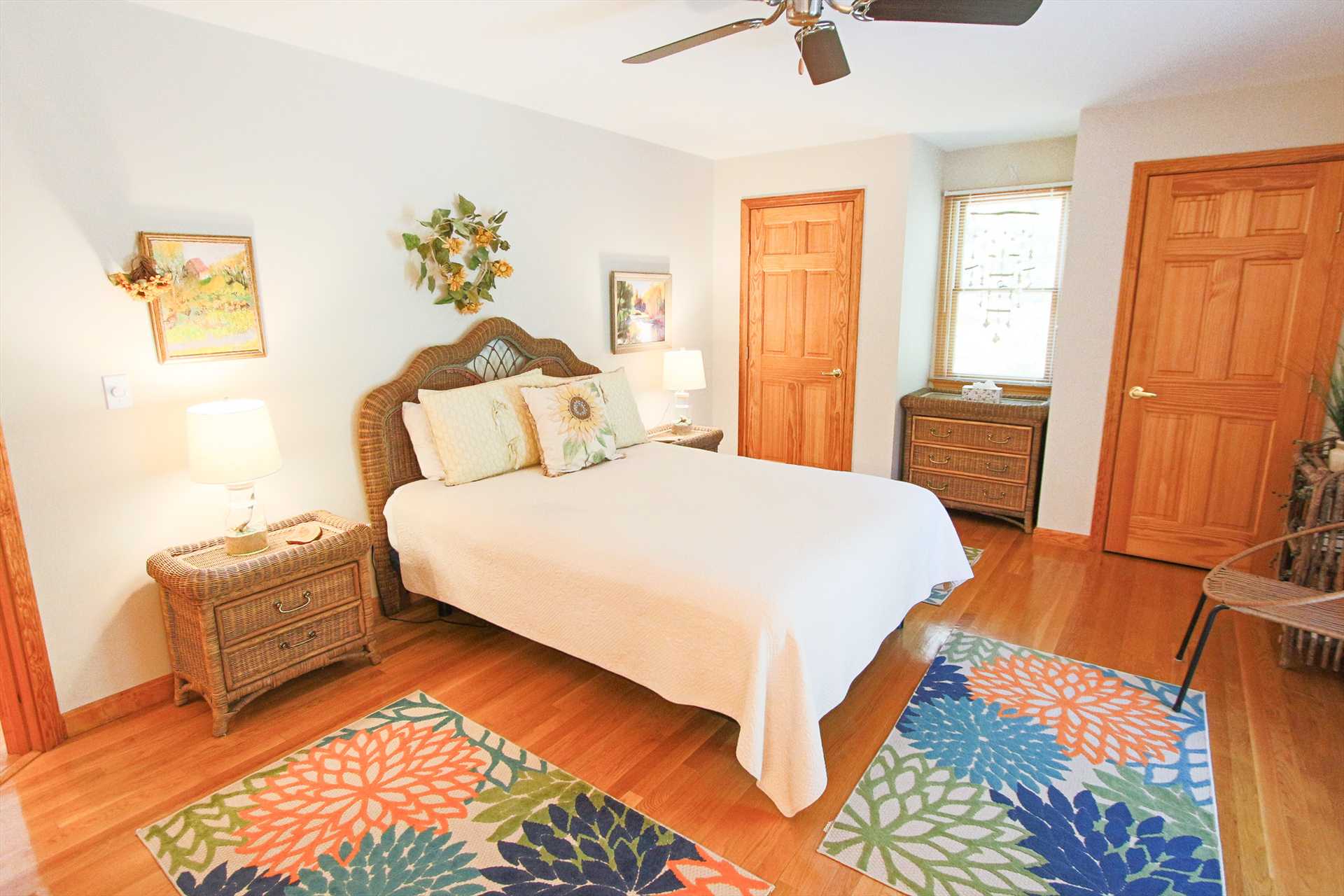 Bedroom #1 - Queen - 1st Floor - Private bath