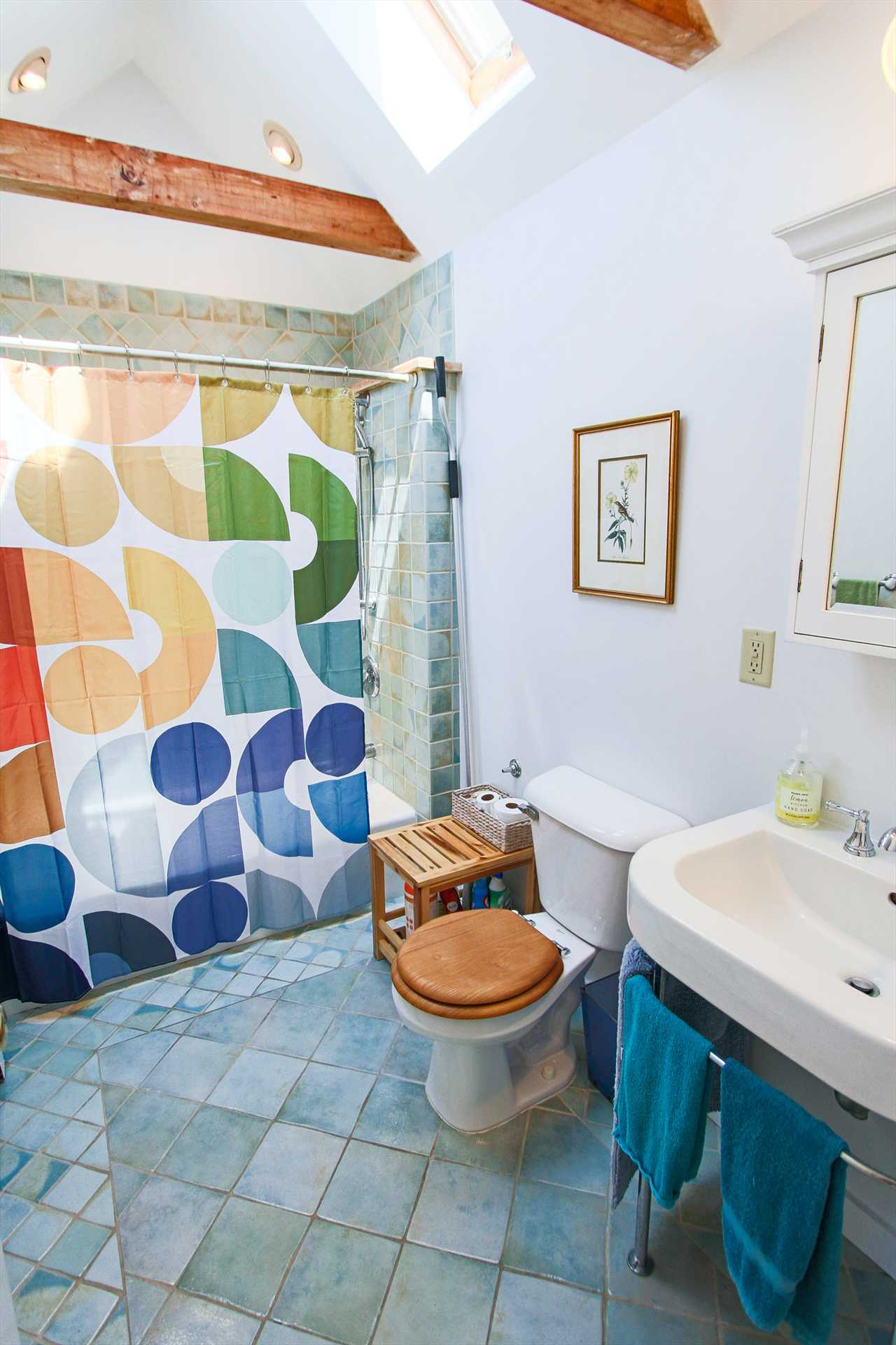 Bathroom - Share Between Bed #3 