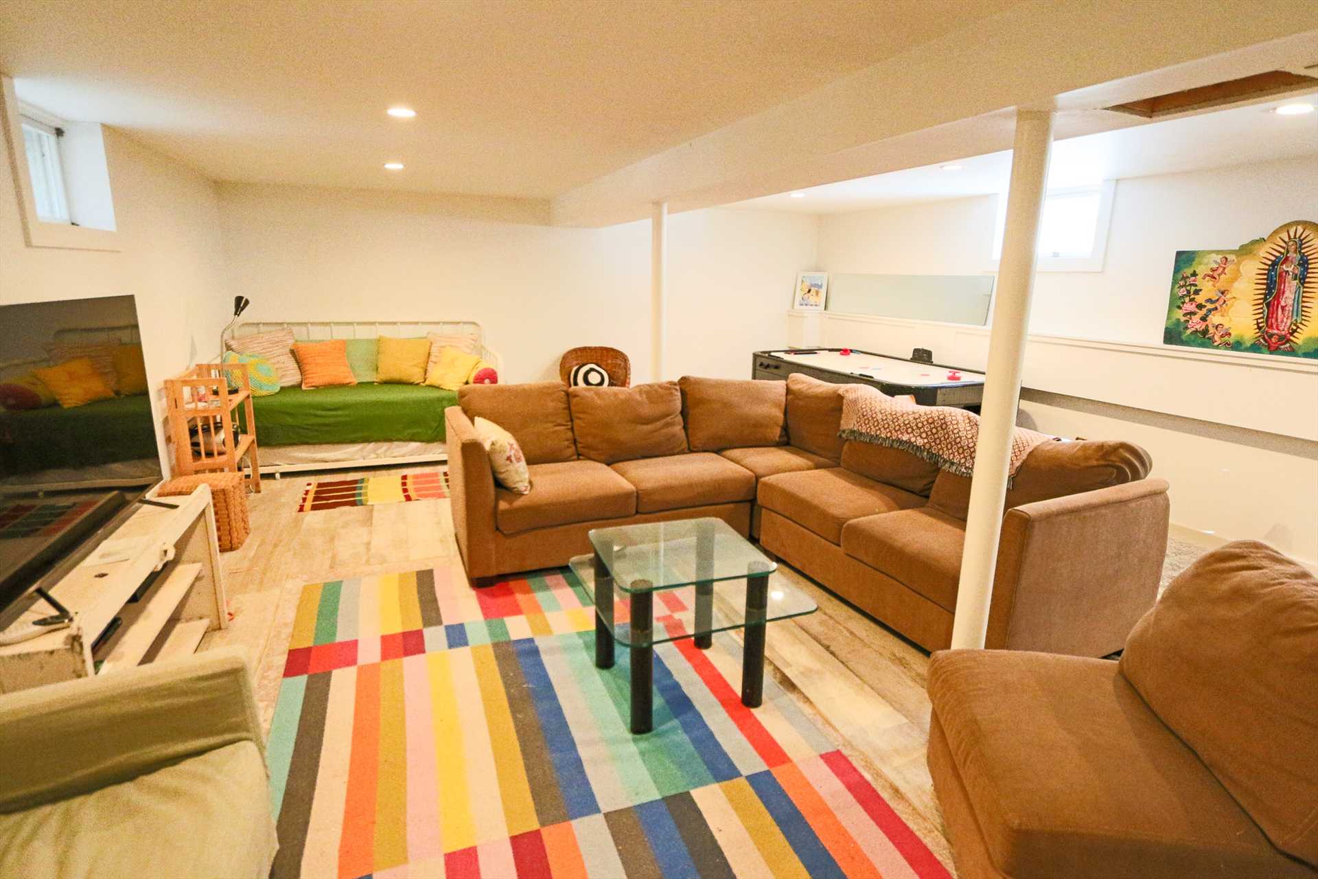 Lower Level/basement Family Room with Twin Day bed. Must go 