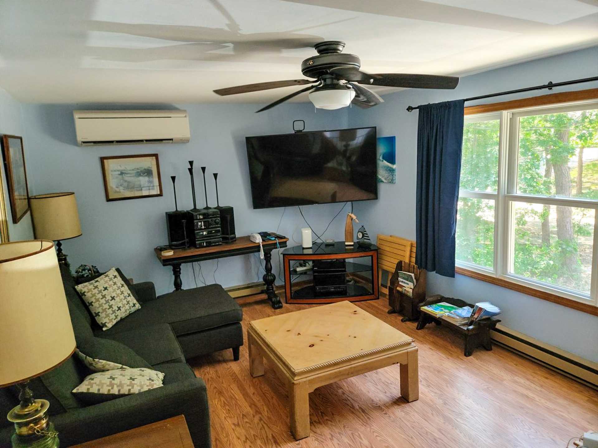 Living Room - 2nd Floor (Main Floor)